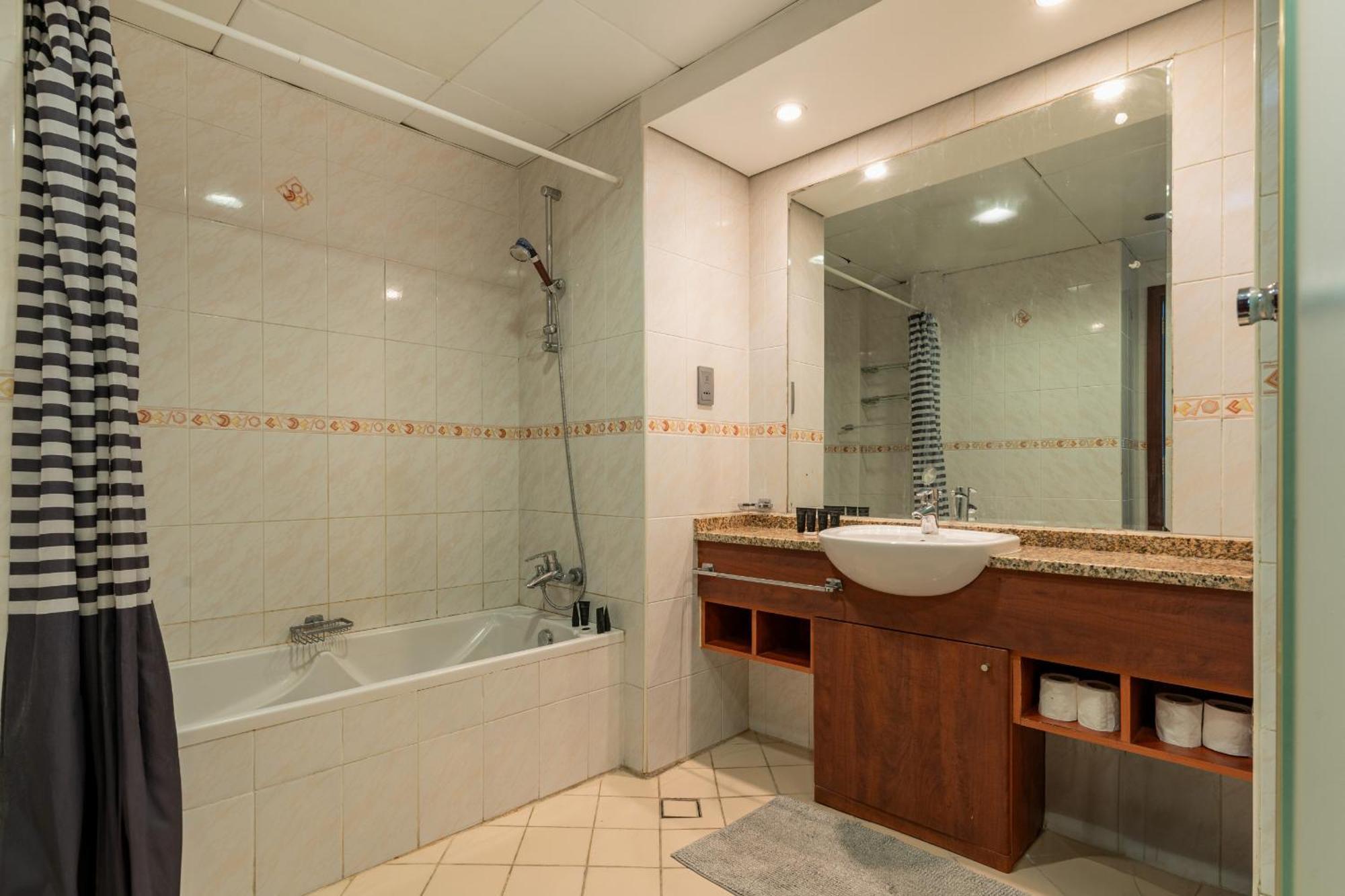 View Tower - 2br - Allsopp&allsopp Apartment
